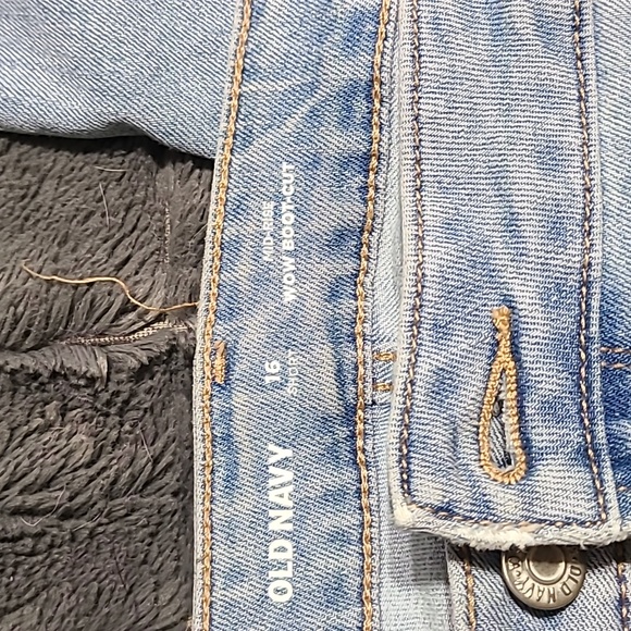 Old Navy Jeans - Picture 3 of 3